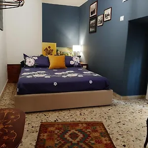  Holiday home Casa Famoso Italy